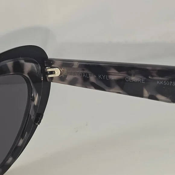 Kendall + Kylie Women's Claire Cat-Eye Sunglasses Tortoise Black - Picture 2 of 7